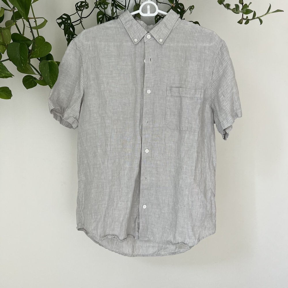 Everlane Button Down Shirt